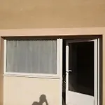 La Petite Ecole Chez Etche Oda ve Kahvaltı Marciac