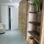 La Petite Ecole