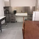Couette-café La Petite Ecole 4*