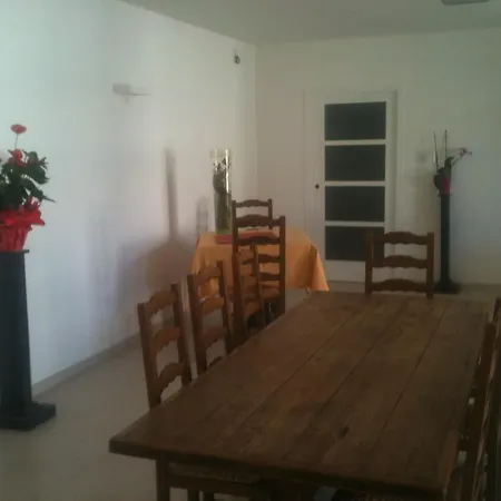 La Petite Ecole Chez Etche מרסיאק