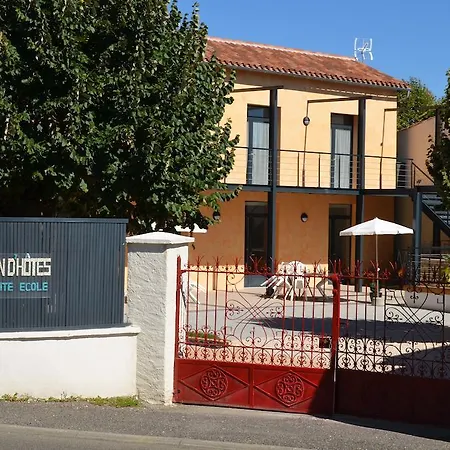 La Petite Ecole Chez Etche מרסיאק