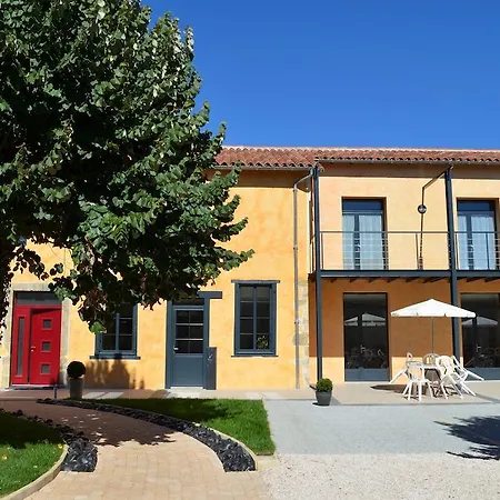 לינה וארוחת בוקר La Petite Ecole Chez Etche