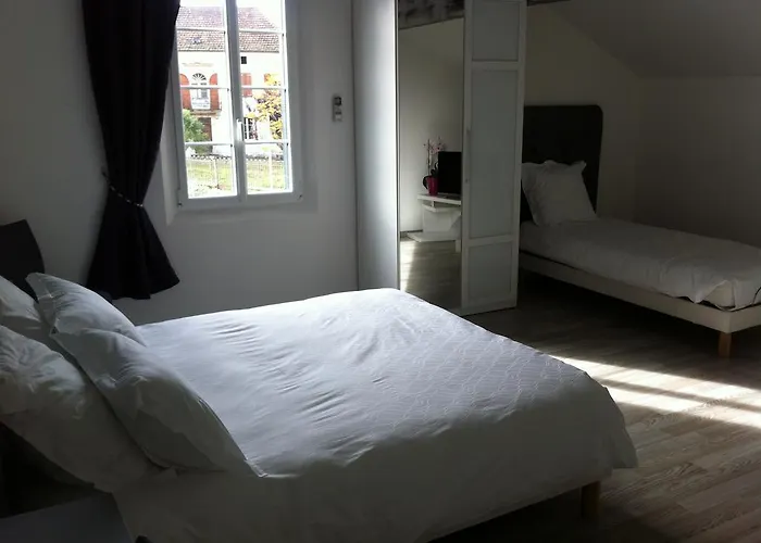 La Petite Ecole Chez Etche Oda ve Kahvaltı 4*