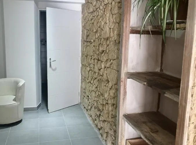 La Petite Ecole Chez Etche